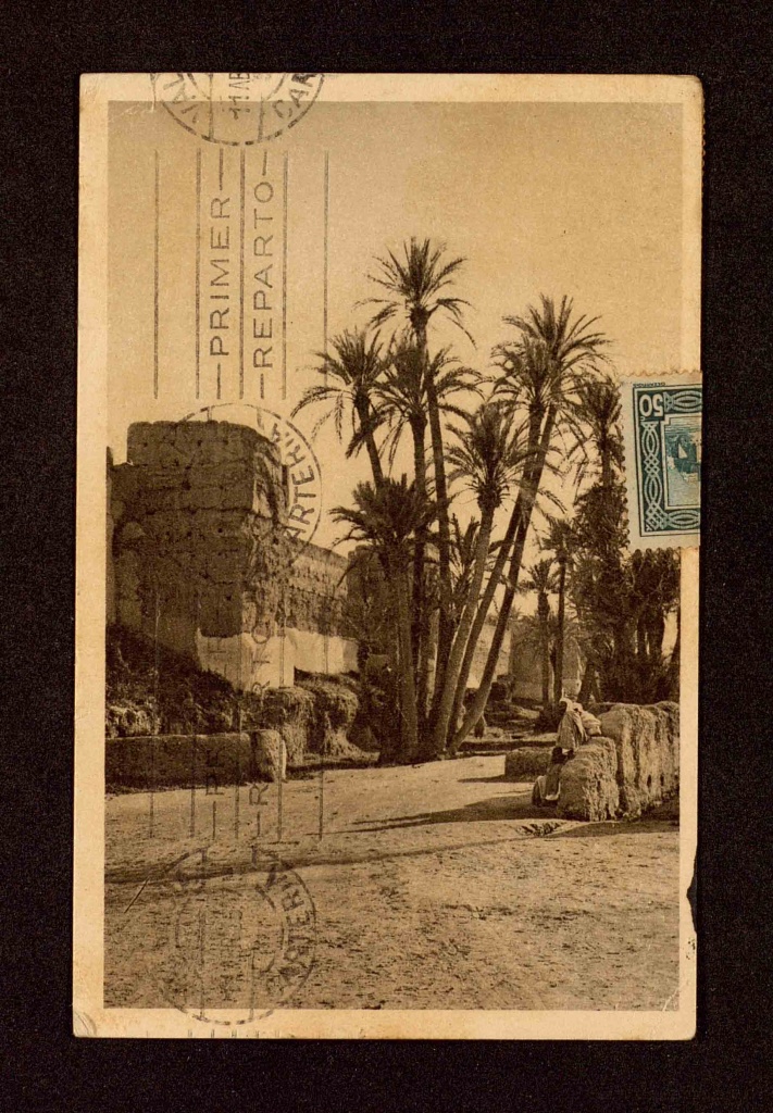 Marrakech, un rincón de las murallas, 1935.