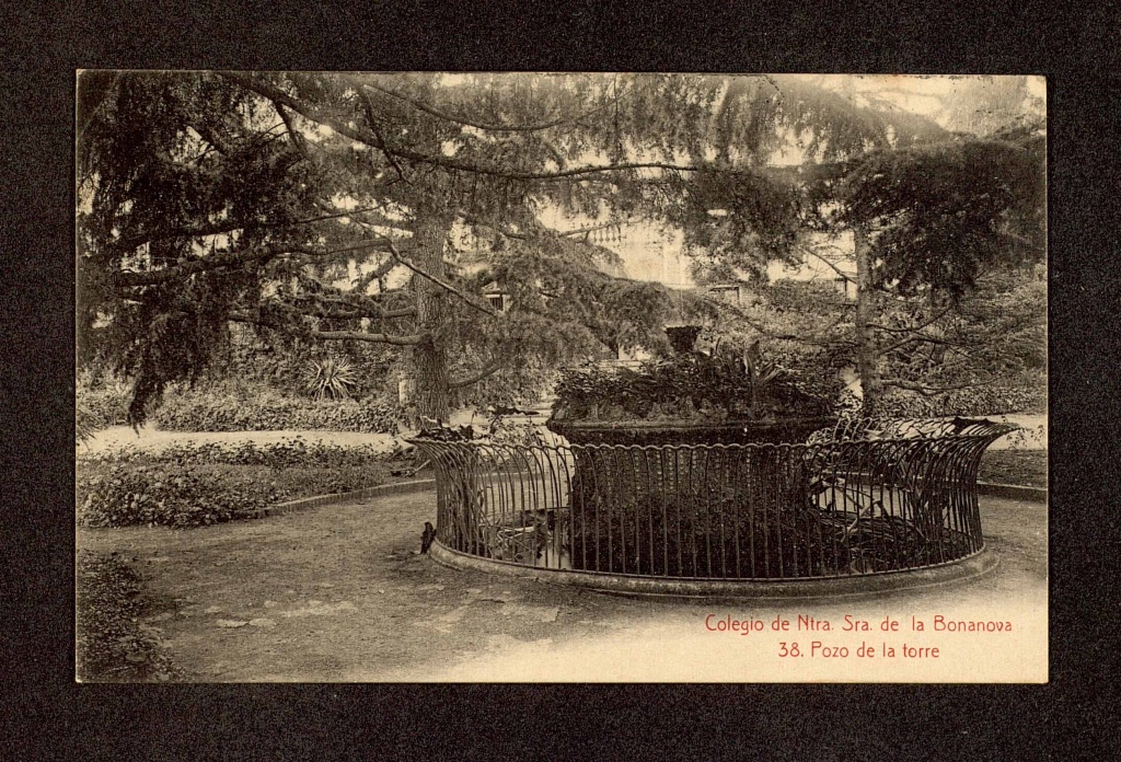 Colegio de Ntra. Sra. De la Bonanova, pozo de la torre, 1930.