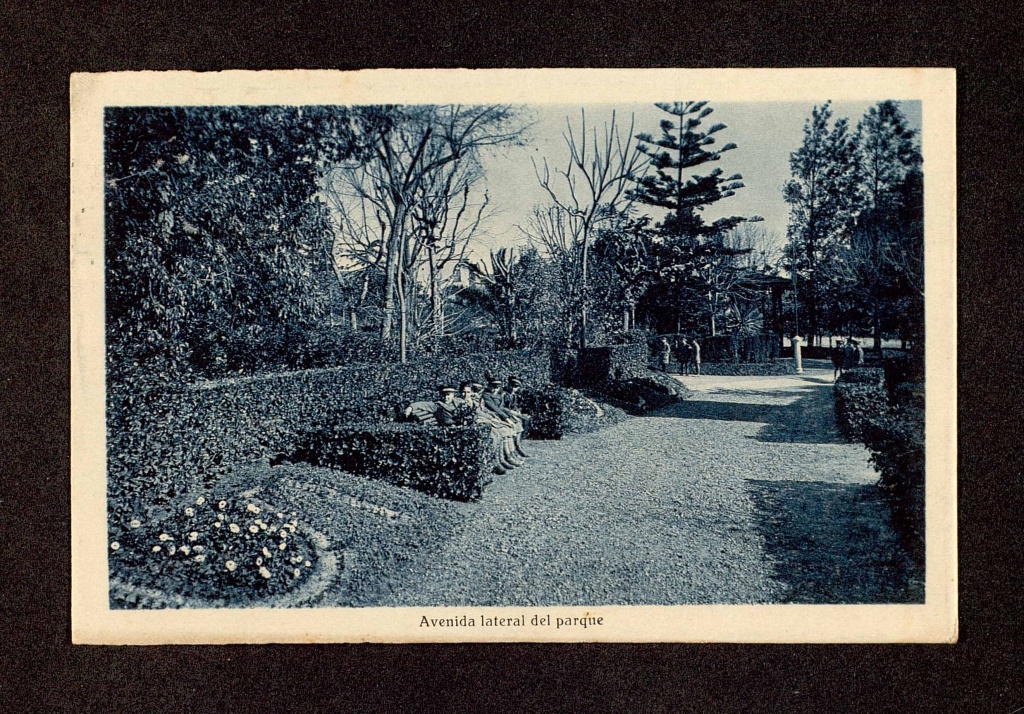 Bonanova School, lateral park avenue, 1932.